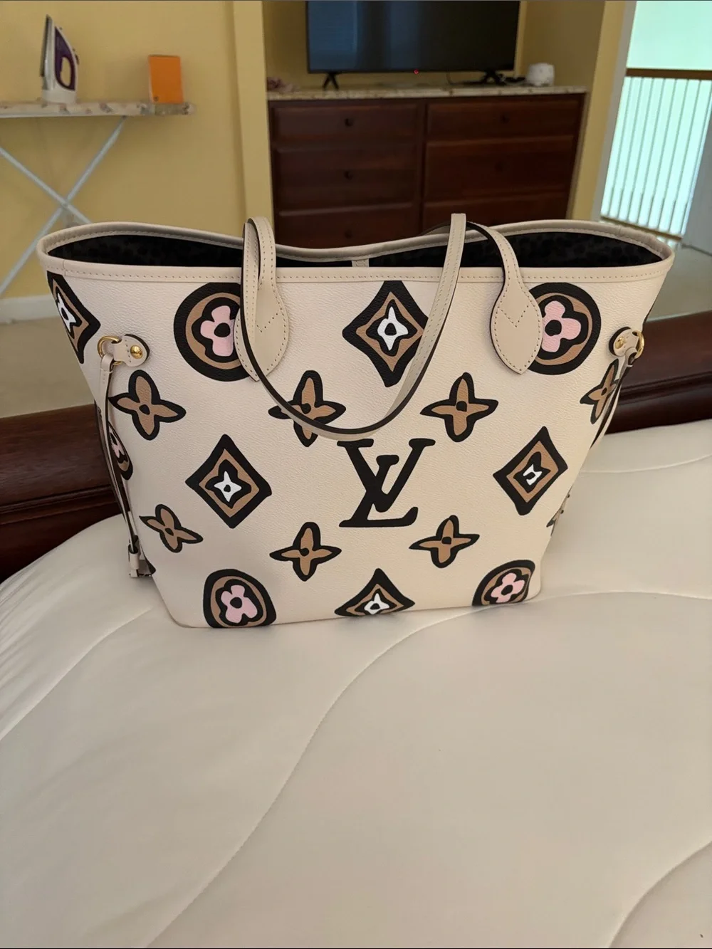 Louis Vuitton Wild at Heart Limited Edition MM Neverfull Tote Bag